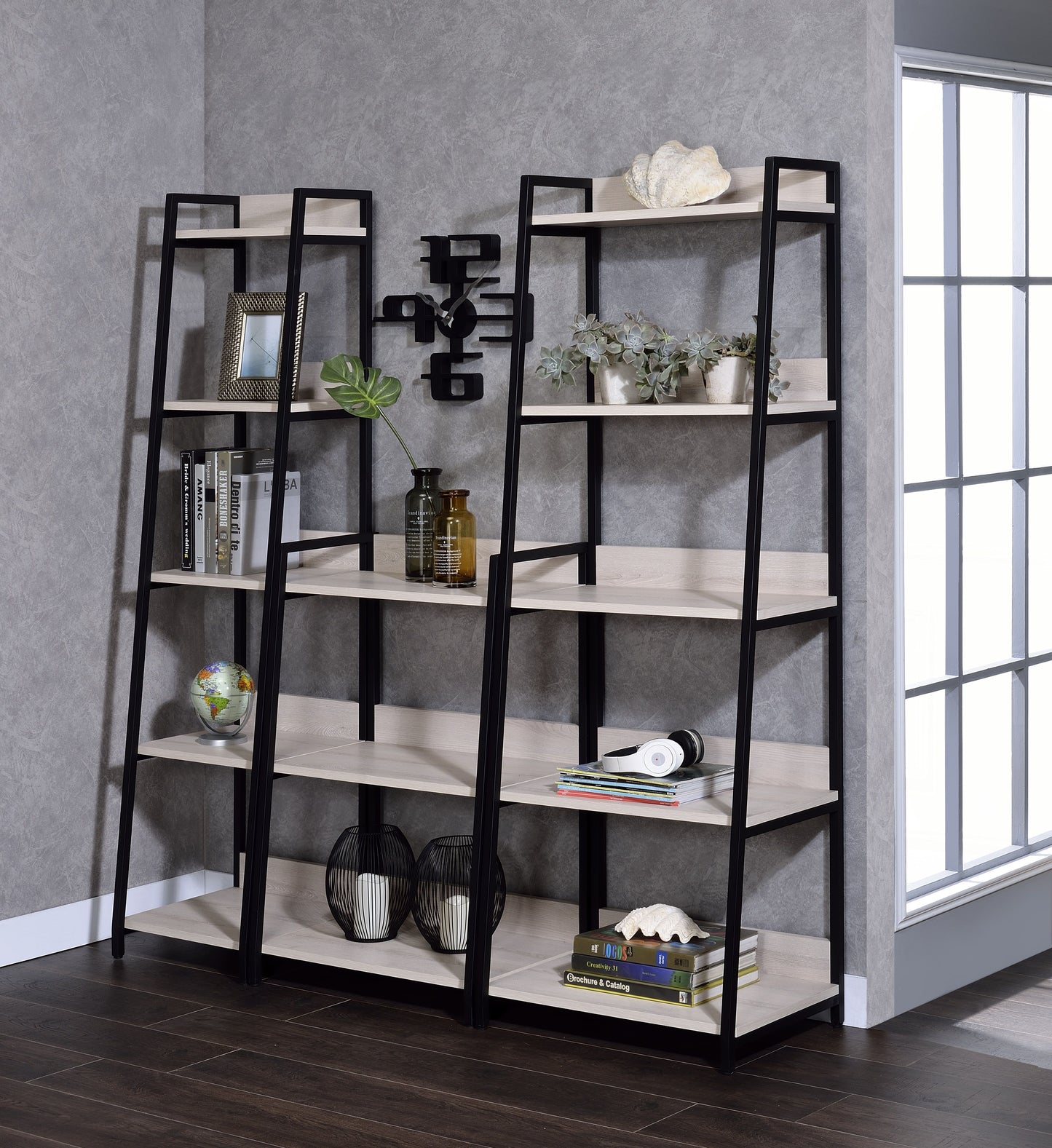 Wendral Bookshelf